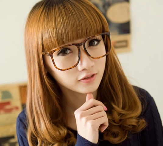 Kiểu tóc uốn cụp ngang vai cho nàng thêm trẻ trung quyến rũ