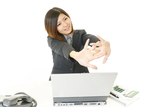 Làm gì để giữ tỉnh táo mà không cần cà phê