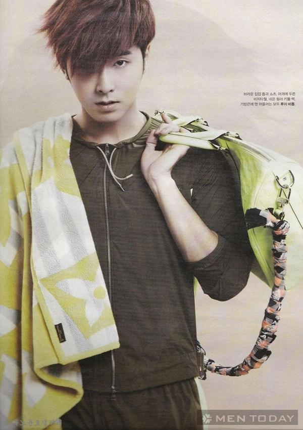Một mẫu của dbsk lạnh lùng trên tạp chí high cut vol102