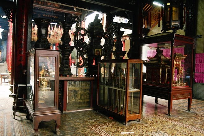 Quang cảnh ngôi chùa cổ 250 năm của người gốc hoa ở sài gòn
