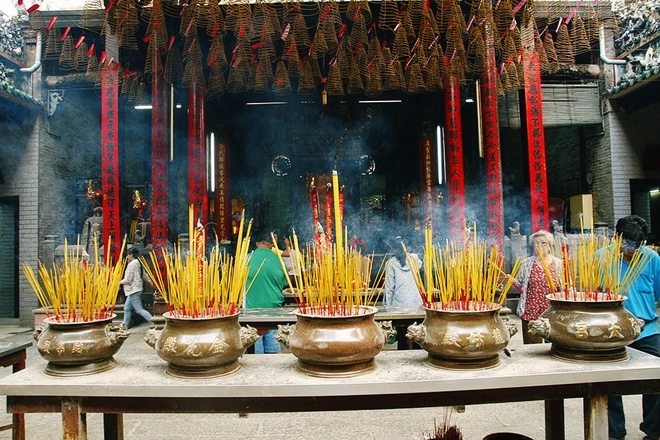 Quang cảnh ngôi chùa cổ 250 năm của người gốc hoa ở sài gòn