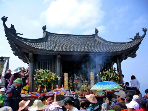 Hướng dẫn cách phân biệt các điểm du lịch tâm linh