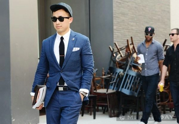 Làm thể nào cho trang phục công sở không nhàm chán