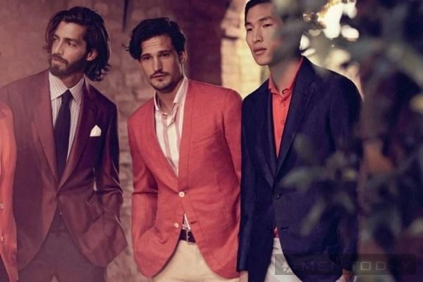 Làm thể nào cho trang phục công sở không nhàm chán