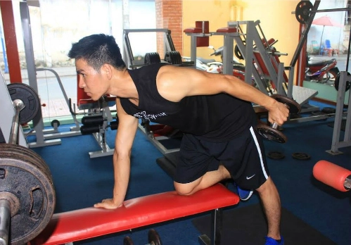 Lột xác nhờ kiên trì tập gym