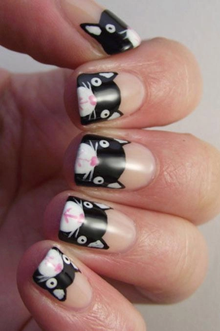 Mẫu nail hình mèo dễ thương