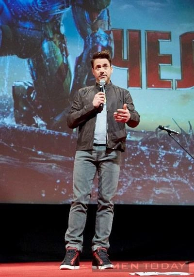  robert downey jr iron man quý ông lịch lãm mê giày sneaker