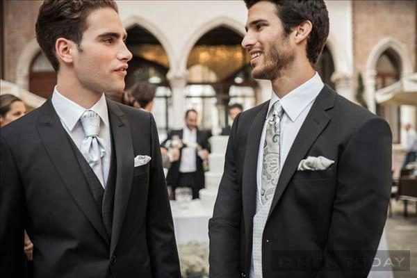 Sang trọng ngày cưới với suit tuxedo và pal zileri cho chú rể