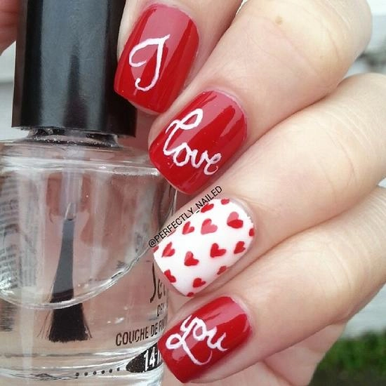 10 mẫu nail họa tiết hình trái tim đỏ đẹp độc đáo