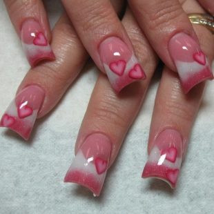 10 mẫu nail họa tiết hình trái tim đỏ đẹp độc đáo