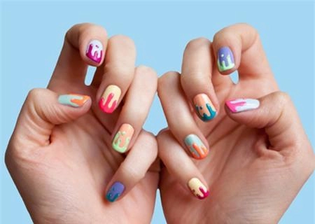 9 gam màu nail hot nhất mọi thời đại