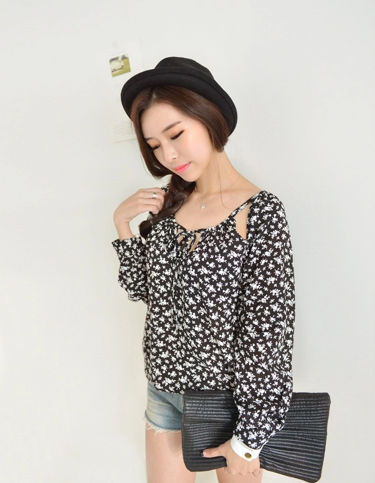 Áo sơ mi nữ họa tiết hoa sành điệu cho nàng tỏa sáng