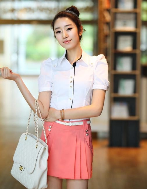 Áo sơ mi nữ tay ngắn cho nàng nấm lùn dễ thương