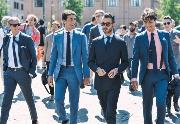 Áo vest nam sành điệu cho các quý ông xuống phố hè 2016