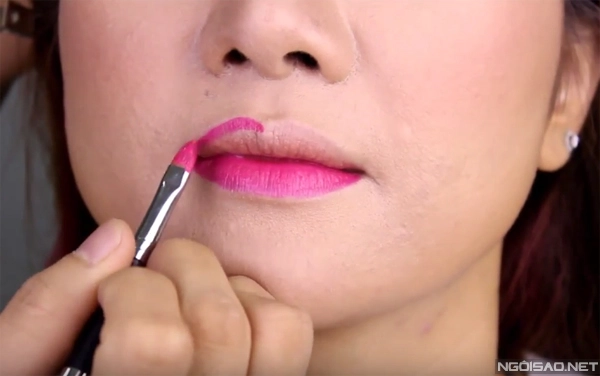 Cách trang điểm cho phụ nữ trung niên hồi xuân