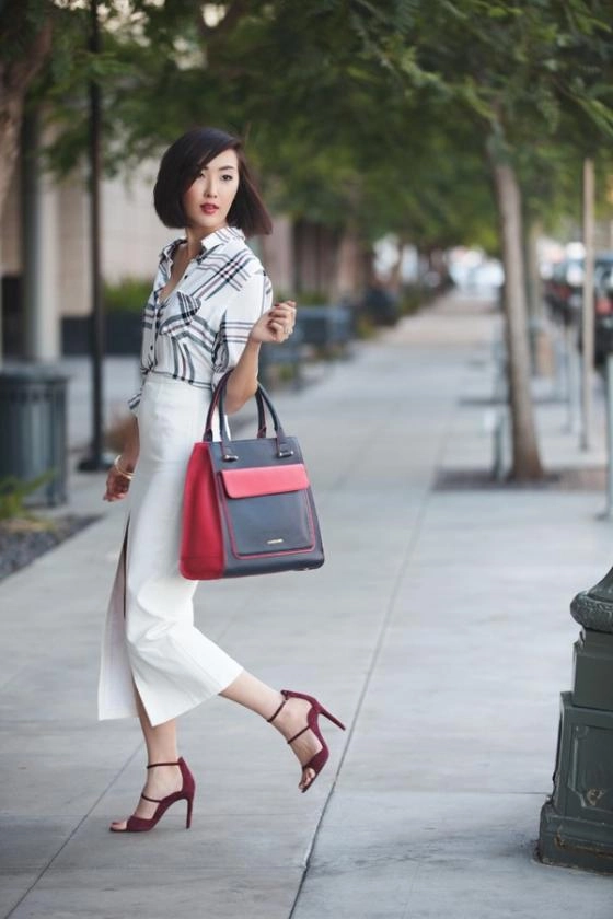 Chân váy midi nhẹ nhàng mà tinh tế giành cho phái đẹp