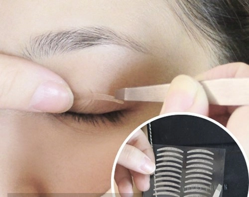 Hô biến mắt một mí thành hai mí trong một nốt nhạc