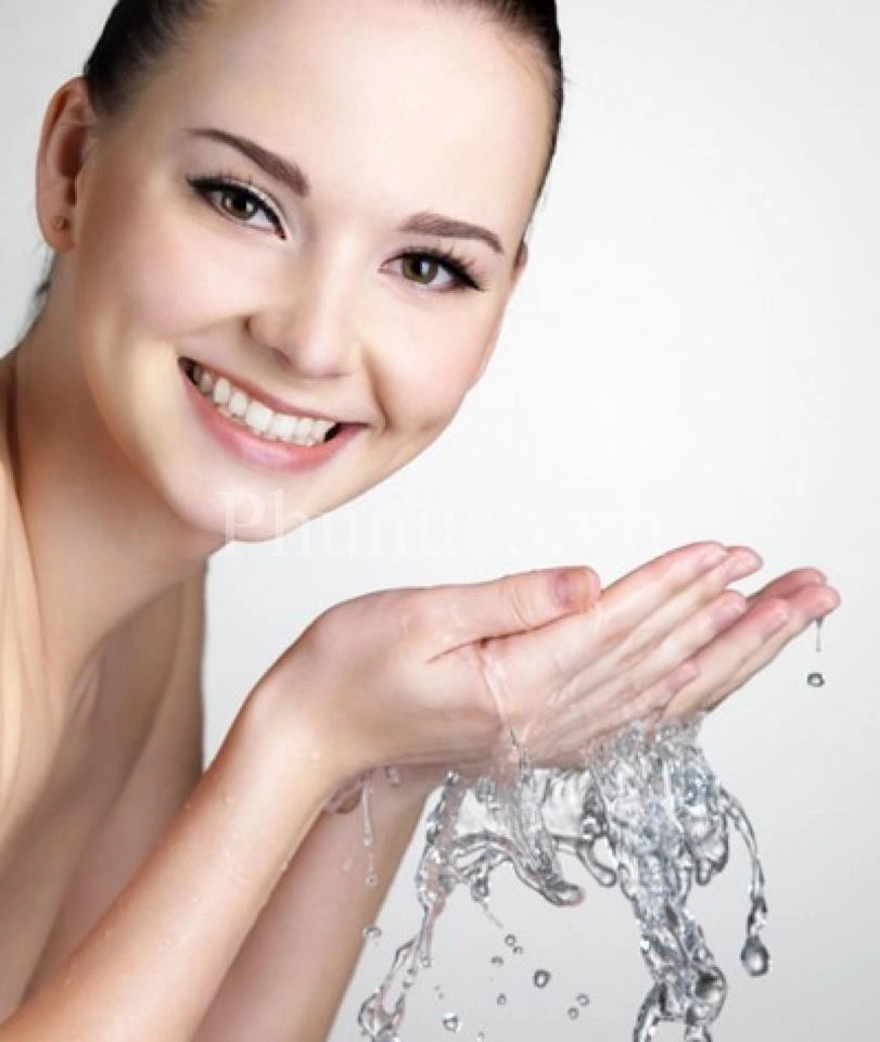Hướng dẫn làm trắng da từ sữa tươi