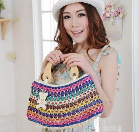 Túi cói nữ cho nàng công sở tung tăng dạo biển hè 2016