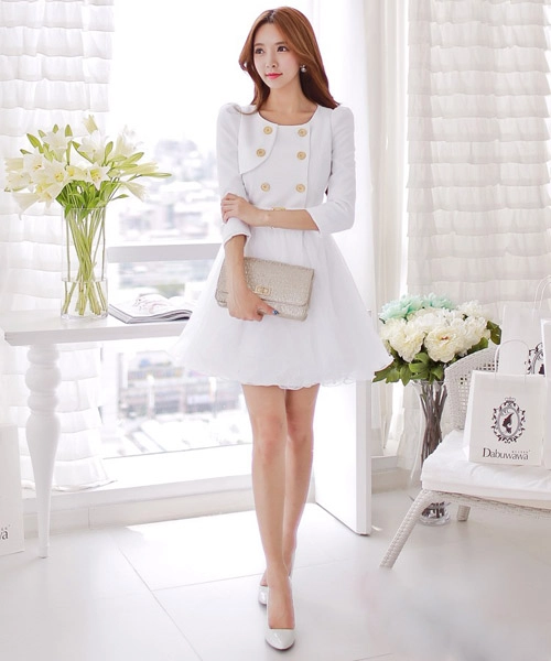 Váy đầm xòe quý cô thêm sức hút tại buổi tiệc