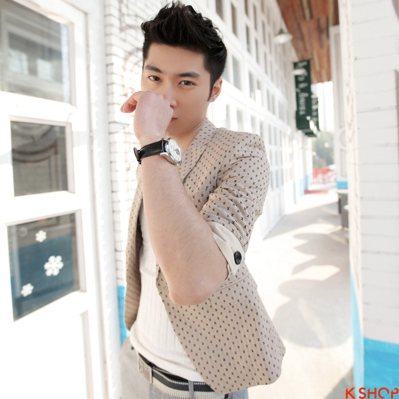 Vest ngắn tay item cực hot cho chàng phong cách hè này
