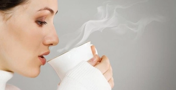 Detox thanh lọc cơ thể giảm cân hiệu quả bằng nước ấm