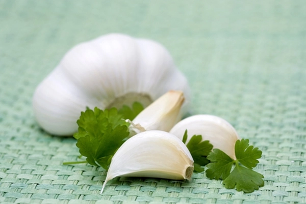 Những phương pháp chữa rụng tóc ở phụ nữ hiệu quả từ thiên nhiên