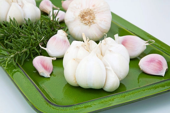 Tác dụng của tỏi trong việc giảm cân