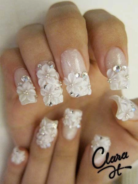 18 mẫu nail sang trọng quý phái cho cô dâu