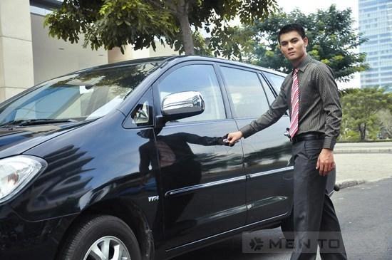 Lịch lãm nơi công sở với áo sơ mi nam