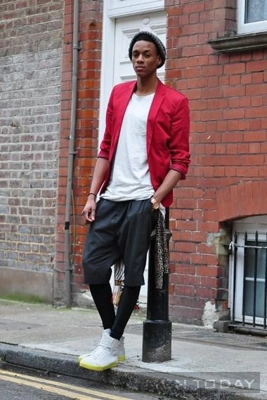 Street style năng động của bạn trai toàn thế giới