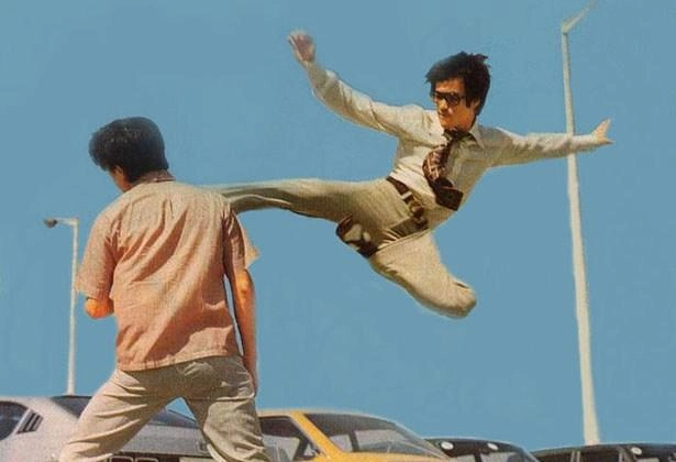 Theo đuổi phong cách thời trang như bruce lee