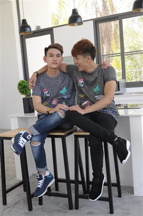 5 món đồ đôi đang hót hòn họt trong giới trẻ