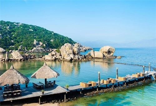 Tuyệt đỉnh sống ảo với những lối đi giữa biển đẹp ngất ngây