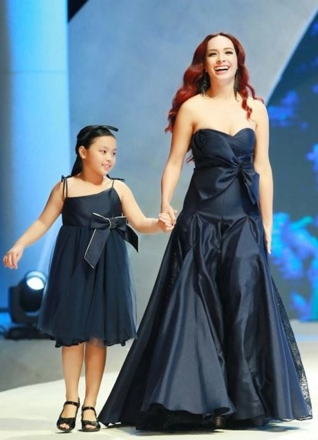 Các nhóc tì nhà sao việt trình diễn catwalk cực đáng yêu và chất