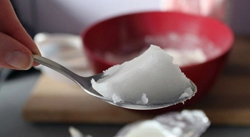 Giúp bạn tống khứ mùi hôi miệng với mẹo đơn giản