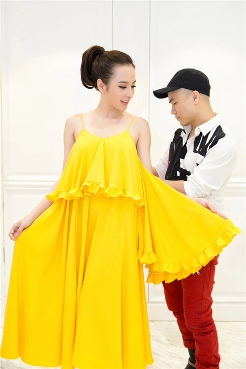 Angela phương trinh với thời trang show diễn xuân-hè