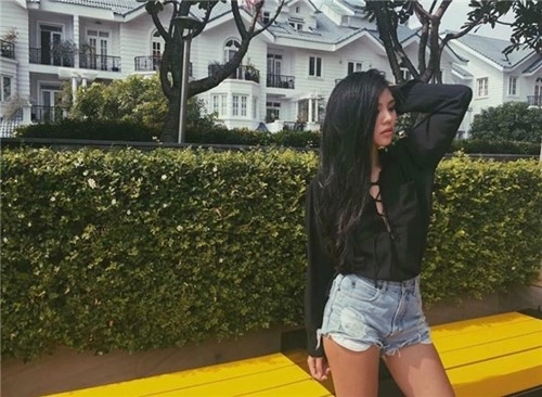 Những kiểu sơ mi tuyệt vời dành cho con gái mùa hè này