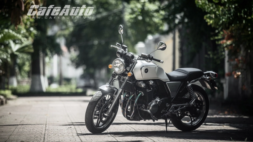 Honda cb1100 - niềm đam mê của những người yêu hoài cổ