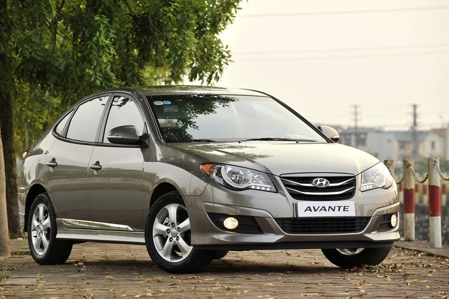 Top 3 mẫu sedan trên dưới 600 triệu được săn đón