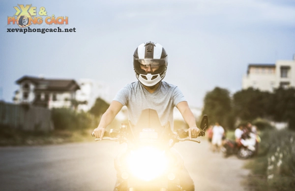 Cảm nhận về chiếc yamaha fz8 độ khủng với chi phí 250 triệu của biker sài gòn