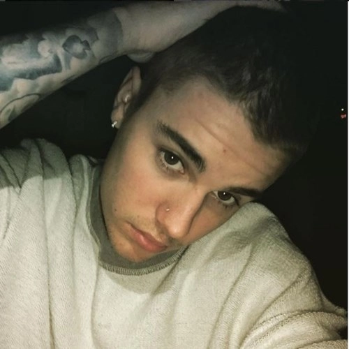 Người hâm mộ xót xa khi justin bieber quyết định xuống tóc