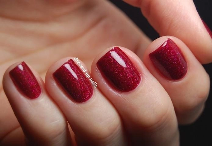 15 mẫu móng tay nail màu hồng đỏ tỏa sáng đi dự tiệc