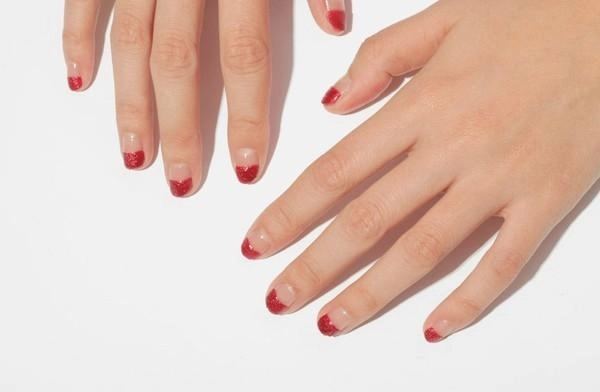 15 mẫu móng tay nail màu hồng đỏ tỏa sáng đi dự tiệc