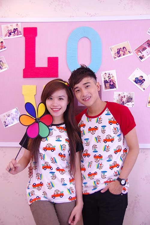 Áo đôi thun teen đẹp cá tính năng động cho cặp đôi yêu nhau độc đáo