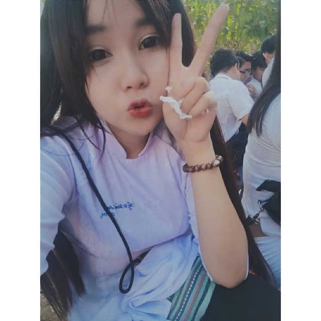 Chia sẻ cách giảm cân nhanh không cần ăn kiêng của hotgirl hấp dẫn