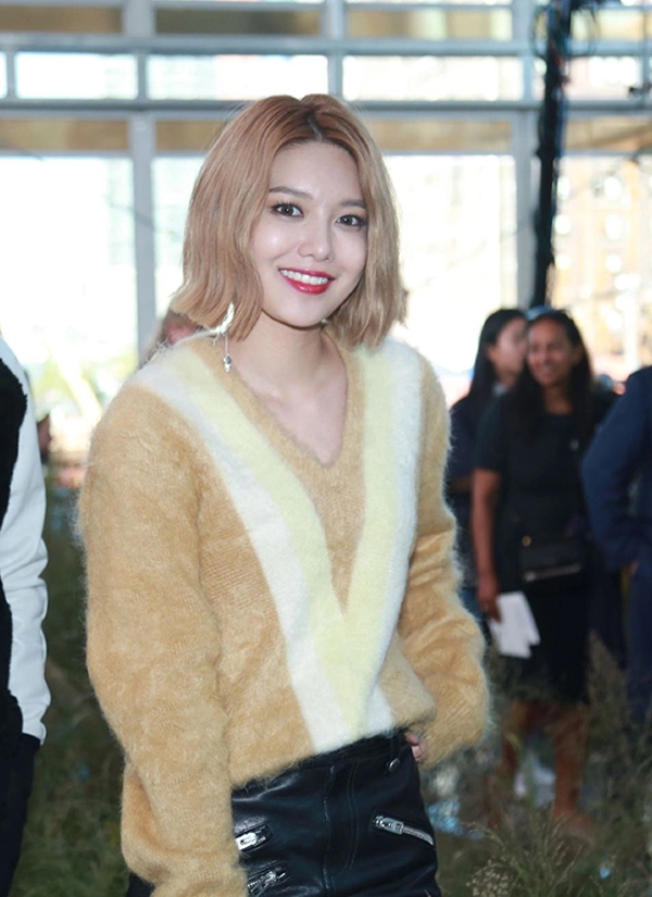 Kiểu tóc ngắn hàn quốc đẹp của soo young snsd mạnh mẽ