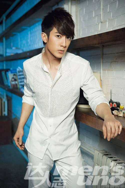 Những iểu tóc dài mái nam sao kpop hàn quốc cá tính