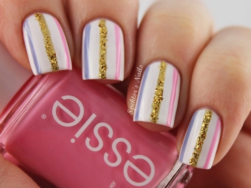 Những kiểu sơn móng tay nail kẻ đẹp bắt mắt điệu đà