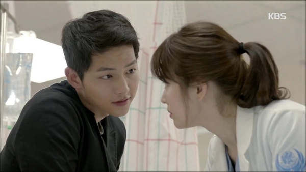 Những kiểu tóc nam đẹp của song joong ki trong hậu duệ mặt trời lịch lãm